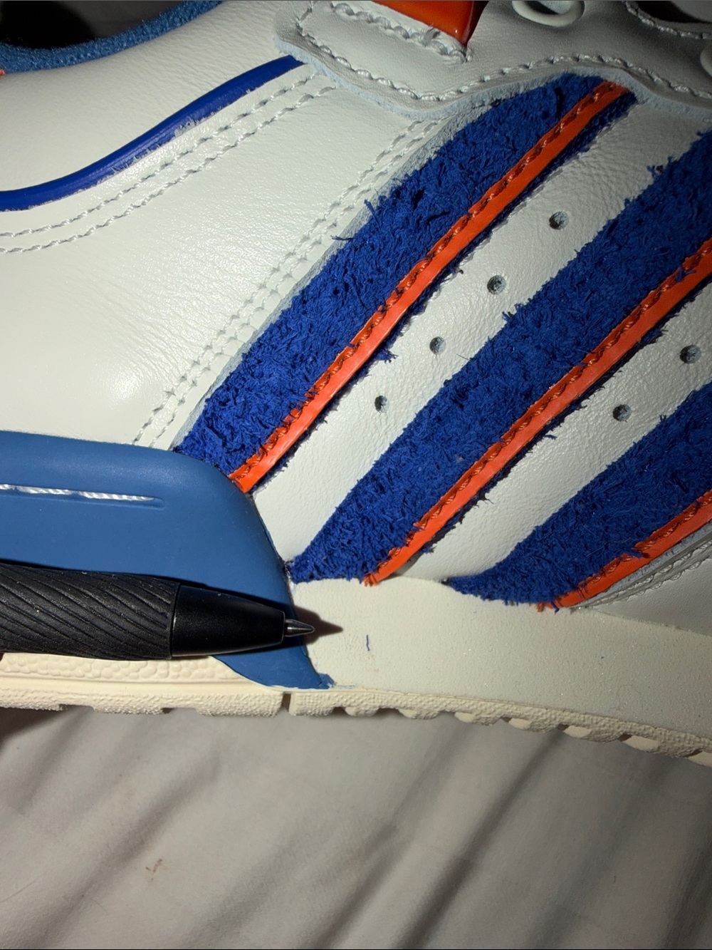 adidas Rivalry Low - FR 40/US 7 New York Knicks orange blue & white sneakers - Picture 16 of 17